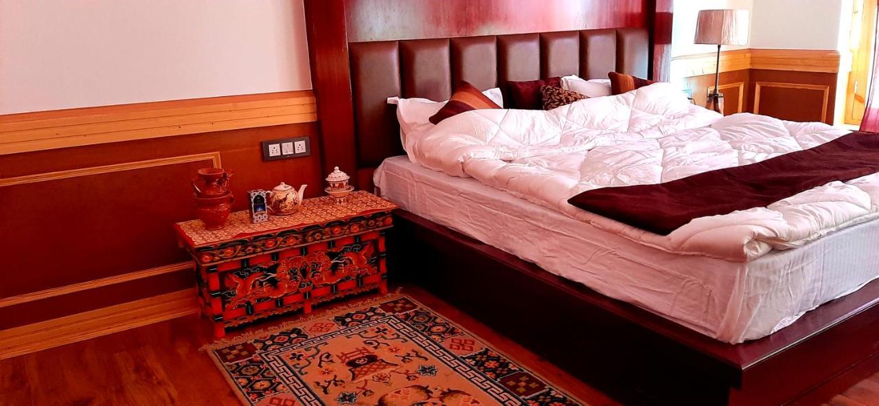 Ladakh Country Inn Лех Екстер'єр фото