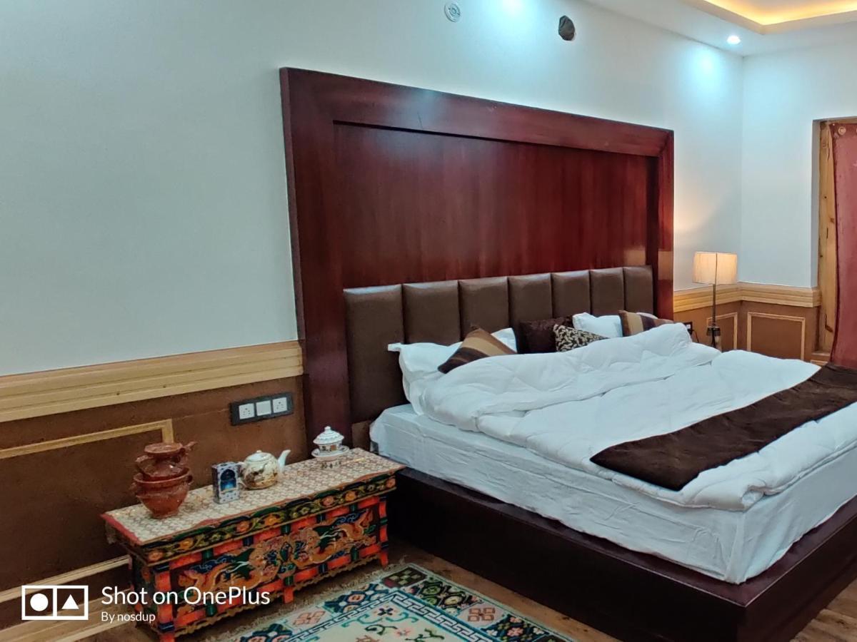 Ladakh Country Inn Лех Екстер'єр фото